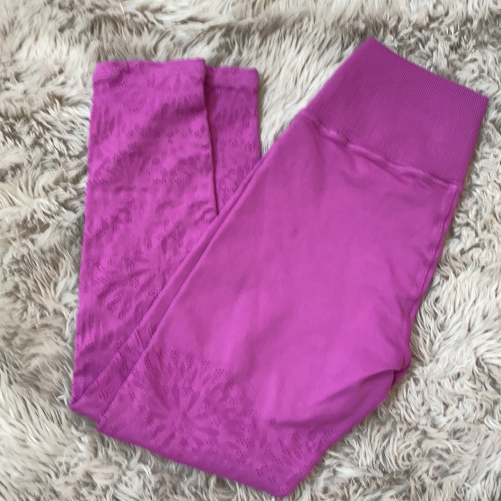 matching set air/Kscoope legging w/eclipse bra - Picture 8 of 9